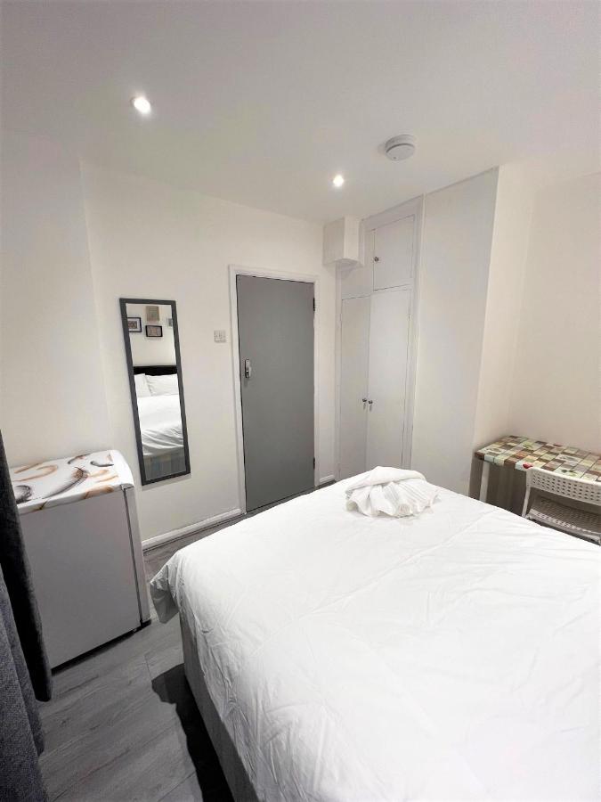 Stepney Green Beds To Stay 24 Лондон Екстер'єр фото