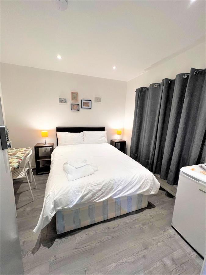 Stepney Green Beds To Stay 24 Лондон Екстер'єр фото